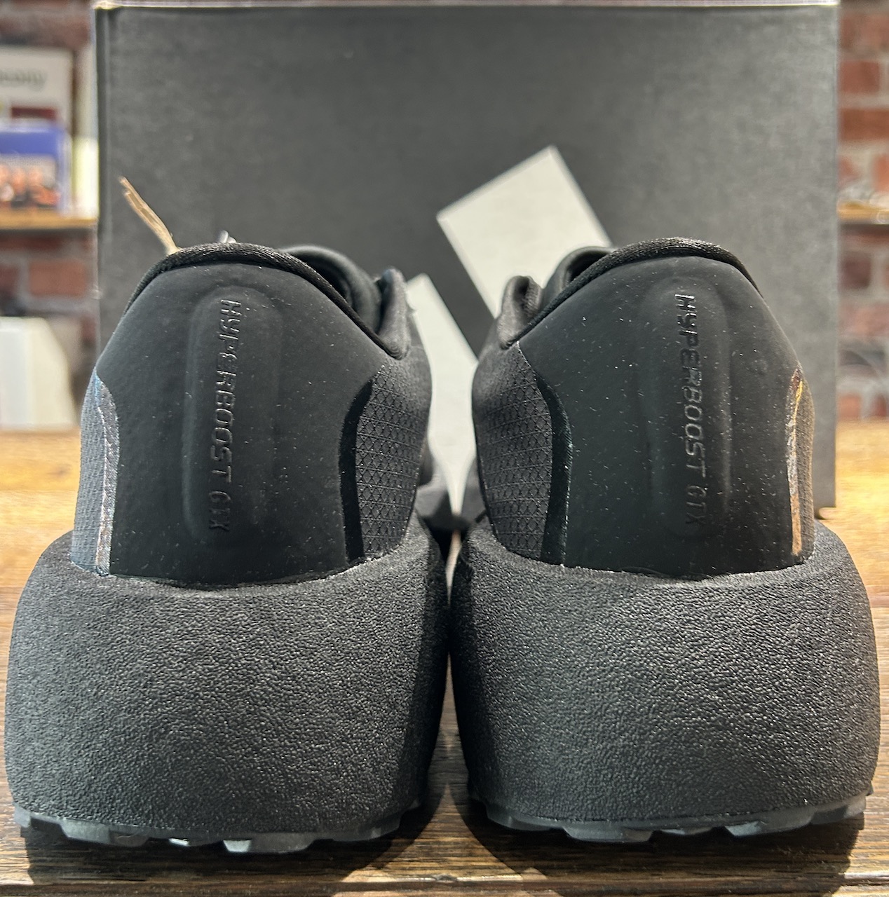 ADIDAS Hyperboost GTX W - immagine 4